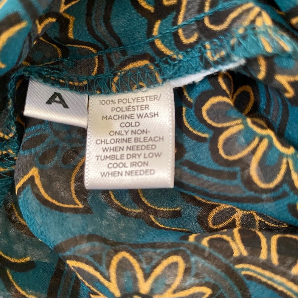 LOFT blue/green/gold and black floral 3/4 button blouse.Size Medium - Picture 5 of 9